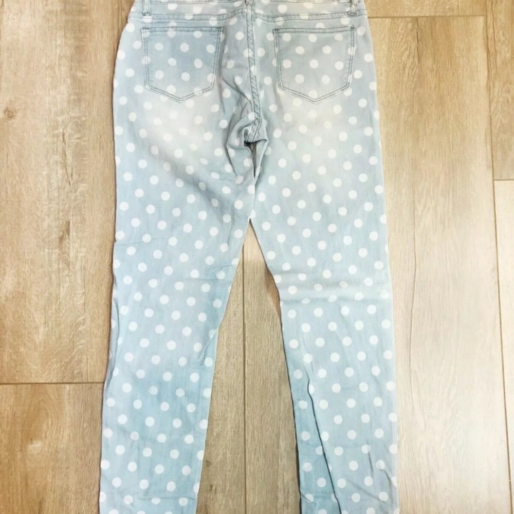 Kesha personally owned polka dot jeans